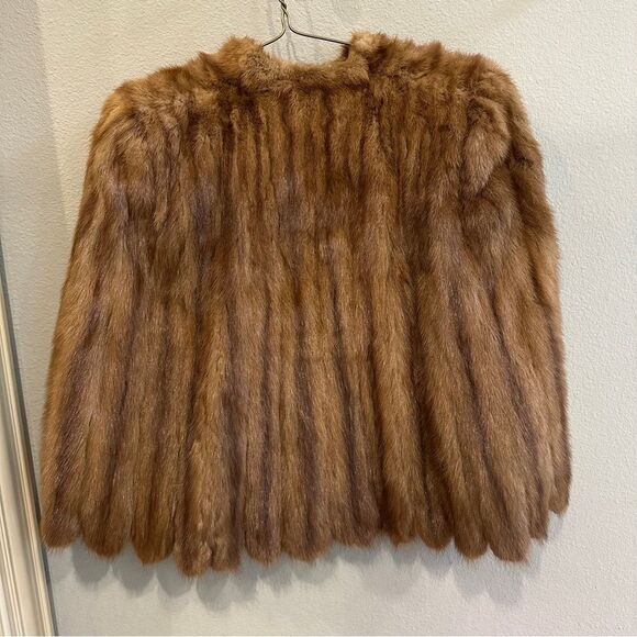 Vintage real mink cape with scalloped edges 1950s mink stole cape - Picture 3 of 13